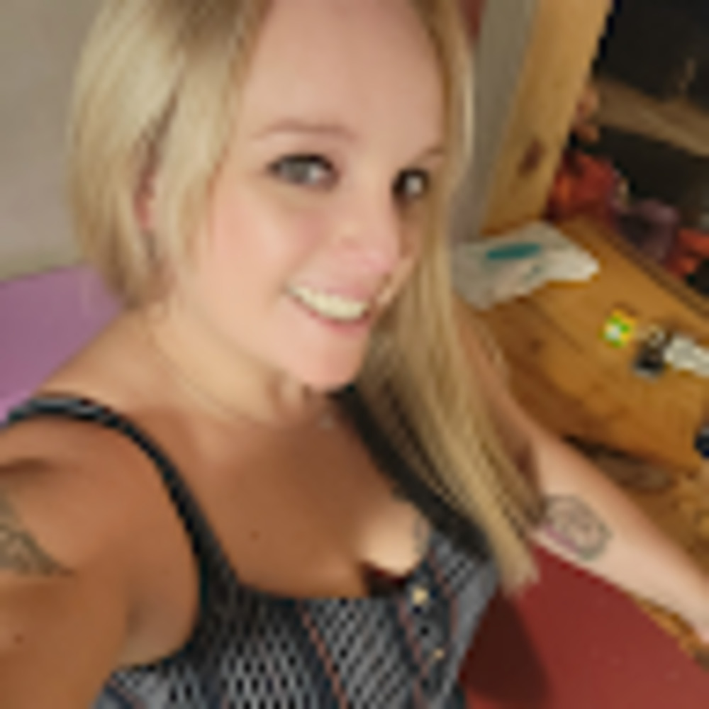 Meet your Posher, Noelle